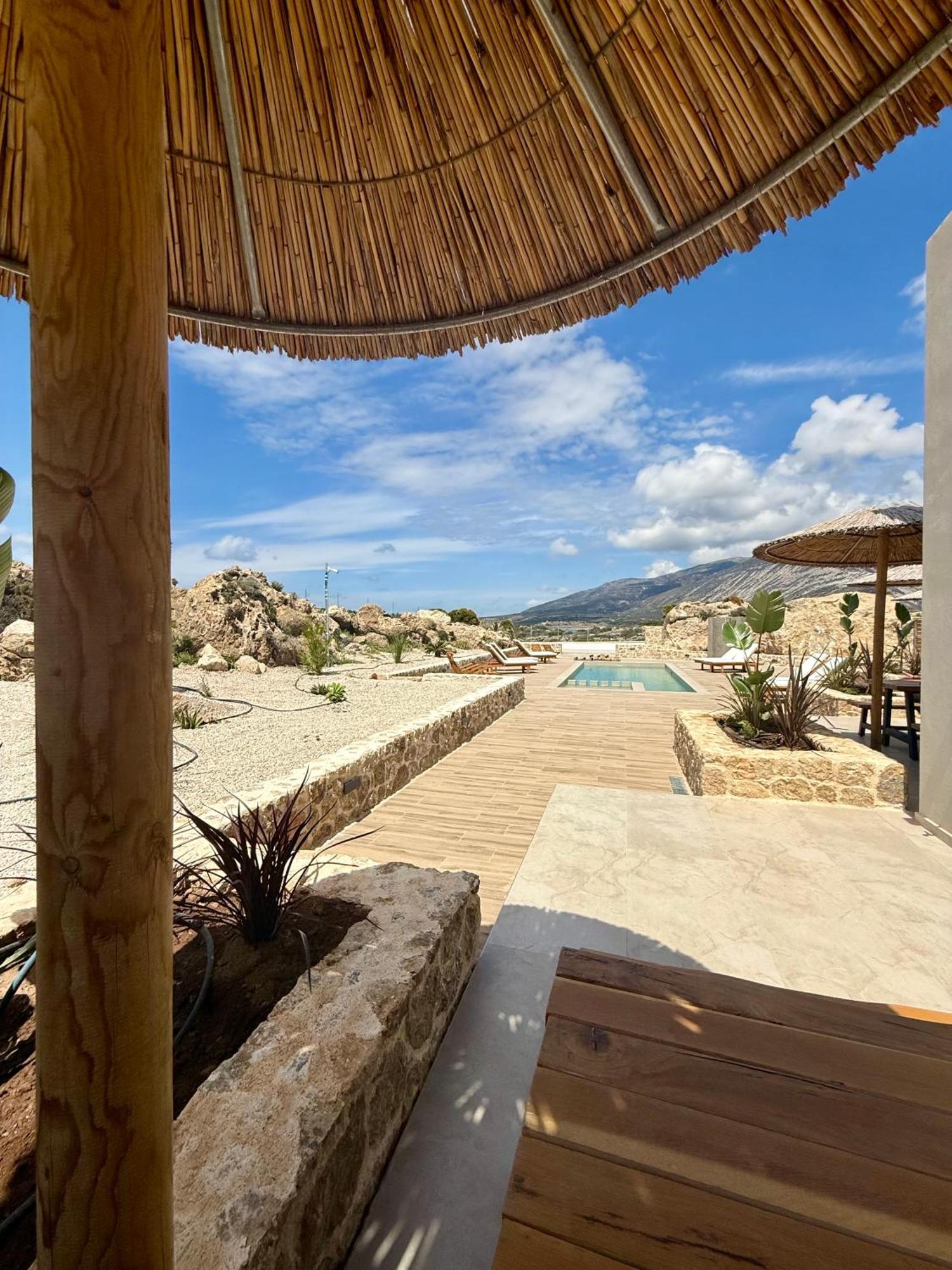 Cove Elafonisi Apartments Agios Pandeleimon  Экстерьер фото